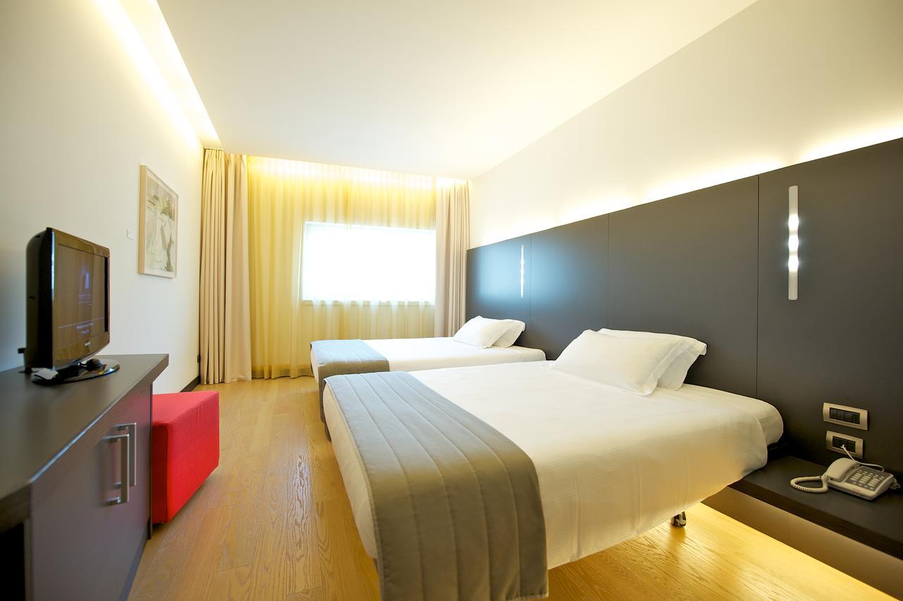Mercure Nerocubo Rovereto Rovereto  Exterior photo